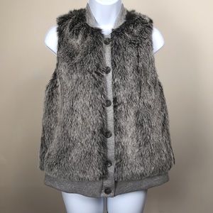 “Three Dot” Gray Faux Fur Vest